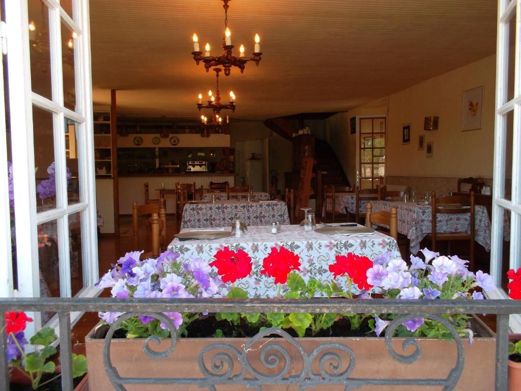 Le Barrage Hotel Mauzac-et-Grand-Castang Zewnętrze zdjęcie